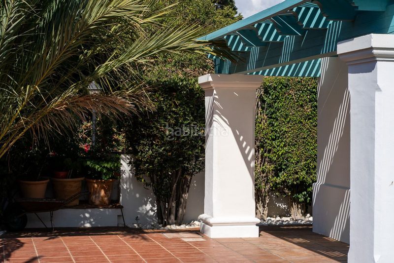 Foto 1a89d4fc-0f84-4b2a-a3f6-1ab2e5c861b2. Casa adossada amb aparcament a Guadalmina Baja Marbella
