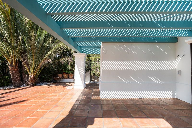 Foto 4acab76a-7e30-41f7-95db-9748f00d69cc. Casa adossada amb aparcament a Guadalmina Baja Marbella