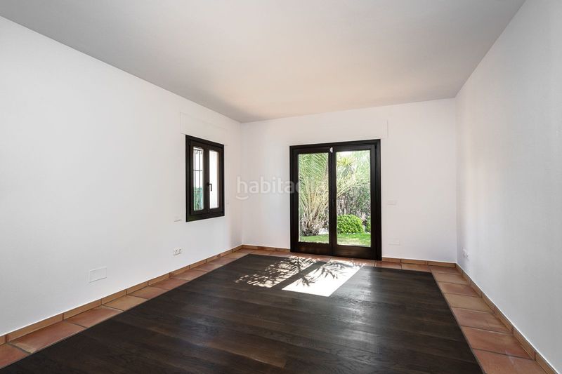 Foto b1c37580-4305-4484-a0ac-5a645b896132. Casa adossada amb aparcament a Guadalmina Baja Marbella