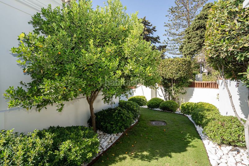 Foto c08b426f-4f21-4357-9089-2667e002fb5c. Casa adossada amb aparcament a Guadalmina Baja Marbella