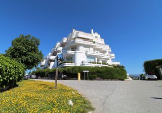 Etagenwohnung in Guadalmina Alta