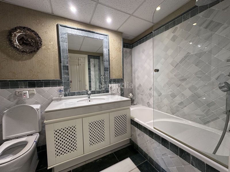 Foto c4238919-877a-4c66-82fd-2d2907d95e54. Pis a La Carolina - Guadalpín Marbella