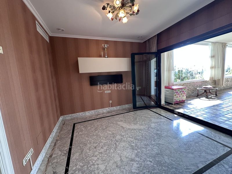 Foto d02d16d3-6df8-4946-94b6-a8eb144e363c. Pis a La Carolina - Guadalpín Marbella
