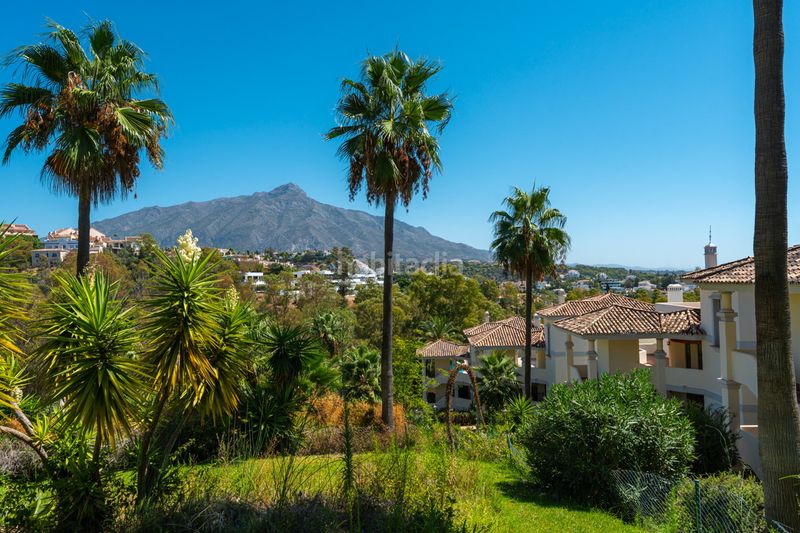 Foto 60a6f3e1-e854-4e2d-806a-40407c51ce95. Pis a Las Brisas Marbella