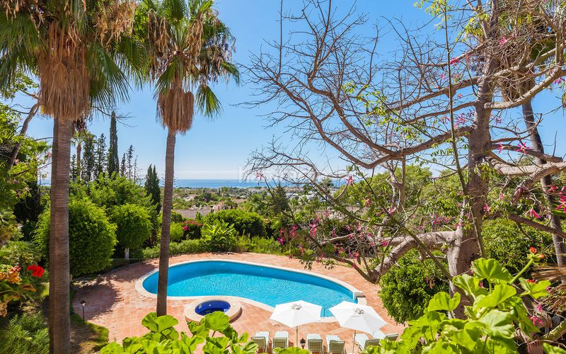 Foto 34ef20c8-30ba-437b-92d6-92eb88313cbe. Casa adossada a La Carolina - Guadalpín Marbella