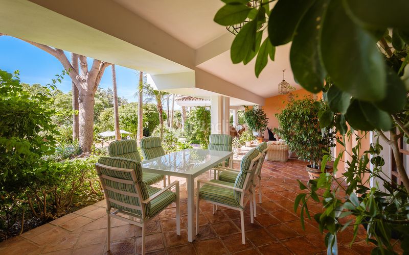 Foto 5207eb9a-69ed-4567-be7f-796ef2356c69. Casa adossada a La Carolina - Guadalpín Marbella