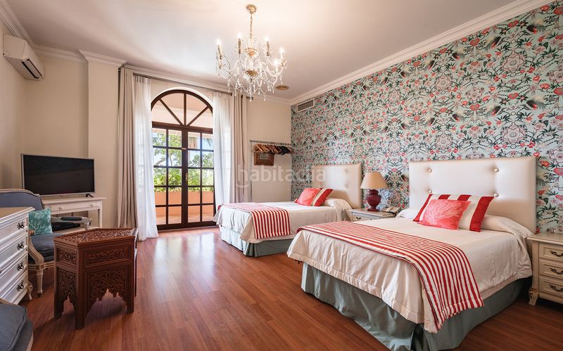 Foto 5691a1fc-5eb3-4811-91c5-10e6c8de4056. Casa adossada a La Carolina - Guadalpín Marbella