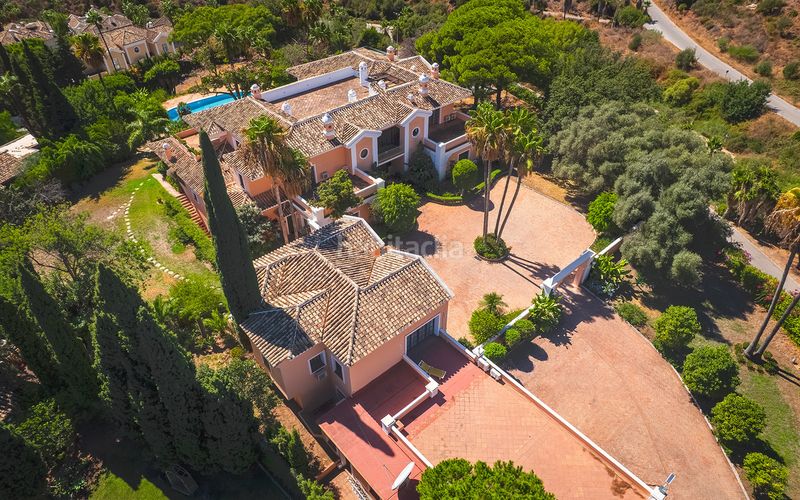 Foto 655853df-981c-4881-a1cc-8262543445b3. Casa adossada a La Carolina - Guadalpín Marbella