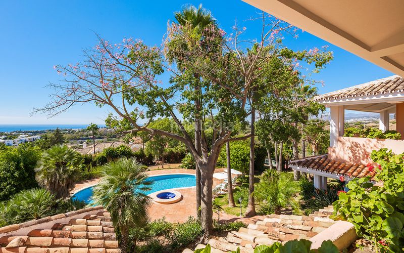 Foto 93eb481e-6bb7-4927-9791-cc0079f42144. Casa adossada a La Carolina - Guadalpín Marbella