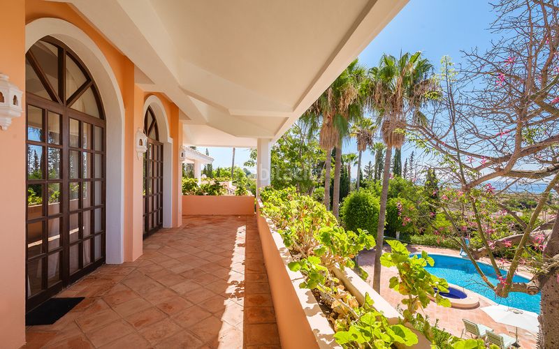 Foto f38b7275-24c1-4211-b4b2-292b5fa9c810. Casa adossada a La Carolina - Guadalpín Marbella