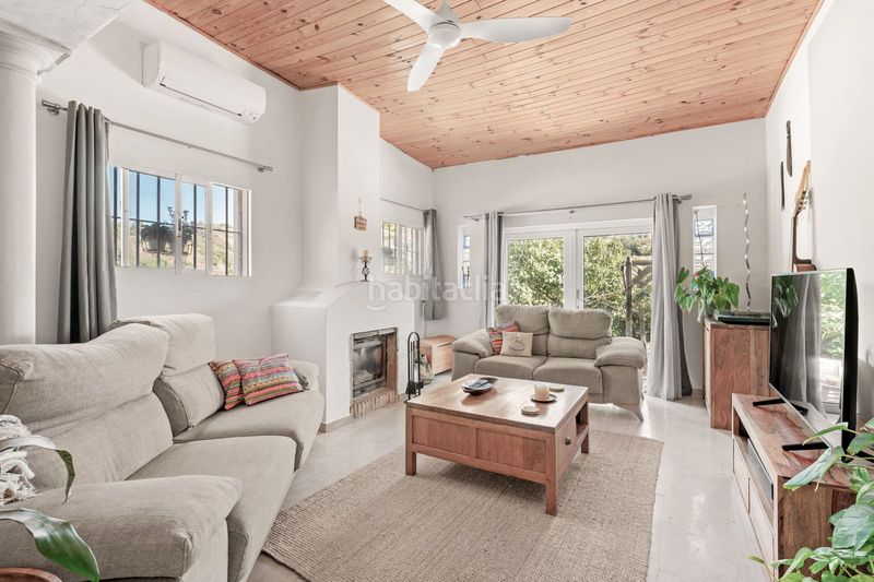 Foto d88181ae-5a3a-4350-bf46-4505f39f6949. Masia a Centro Estepona