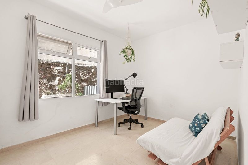 Foto e5a2f4fc-23aa-43ea-8062-36da8348c6f2. Masia a Centro Estepona
