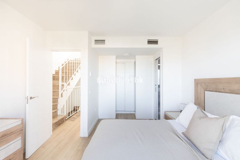 Foto b8470f86-5854-4786-9722-a195000f9deb. Casa adossada a Cortijo Torrequebrada Benalmádena