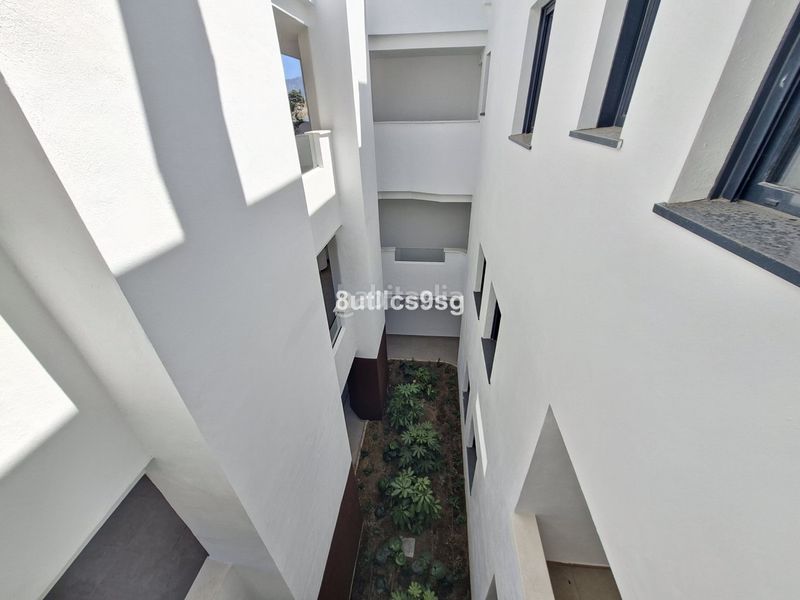 Foto 8c81d3e3-164a-4381-ac49-00c31400fe03. Àtic a Centro Estepona