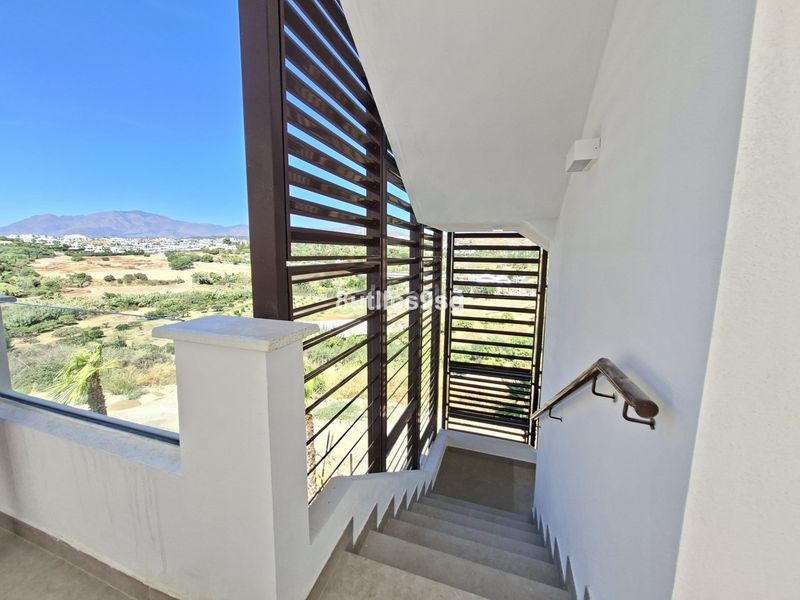 Foto f399d0f0-8ba6-43dd-bd05-b665e2c9eed2. Àtic a Centro Estepona