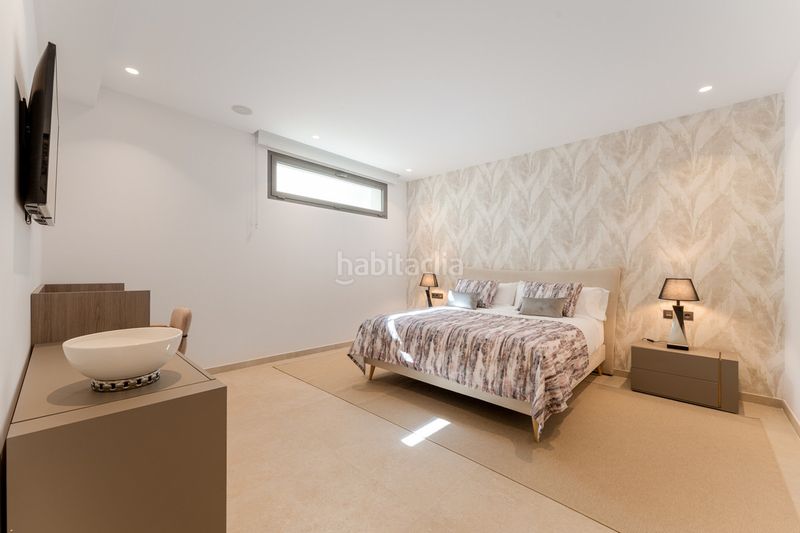 Foto 4cb9cd4c-537f-4567-abf2-18fd35c53e05. Casa adossada a Las Brisas Marbella