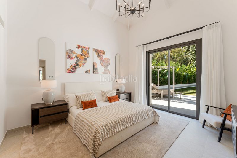 Foto ac1021e9-6474-4bc3-a271-164e57e8a6cb. Casa adossada a Las Brisas Marbella