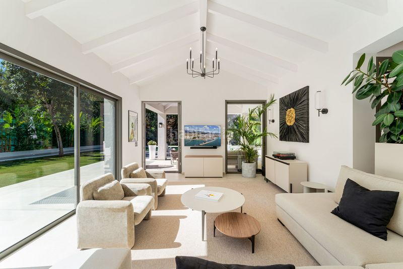 Foto e99c16f0-7d96-432e-8d1c-512abd6530d2. Casa adossada a Las Brisas Marbella