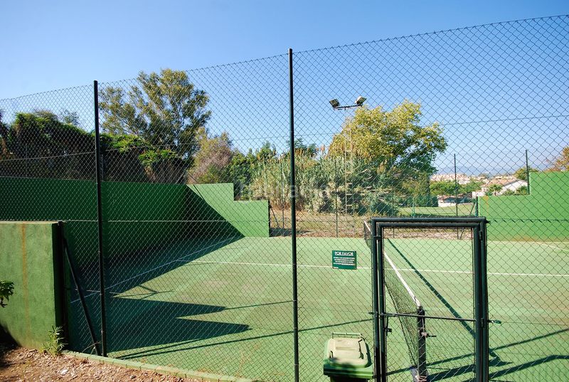 Foto 447e8b14-18bd-4713-a0a0-9db0ad97bd74. Pis a Guadalmina Alta Marbella