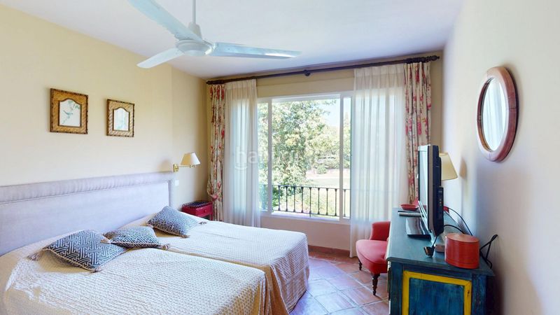 Foto e2ac86d8-bb79-4da5-8865-67fda8ad40b0. Pis a Guadalmina Alta Marbella