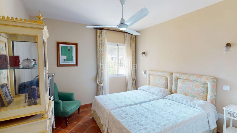 Foto e2bb7975-f796-4f44-9451-5db32cbf6c8a. Pis a Guadalmina Alta Marbella