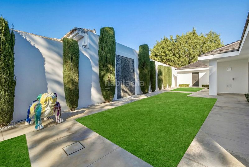 Foto 05c190be-1126-4170-8129-54ee1a4cdeec. Maison jumelée avec parking dans Guadalmina Baja Marbella