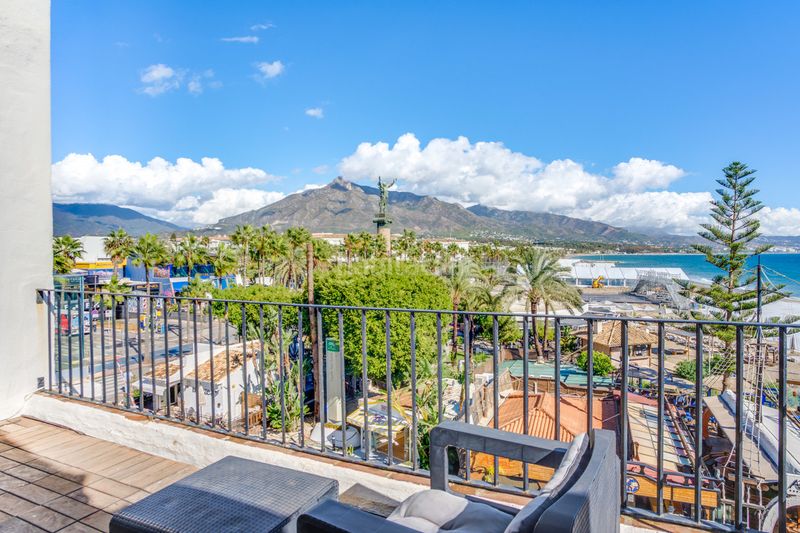 Foto c304f779-b549-4f64-8555-9bf33dceded3. Àtic a Puerto Banús Marbella
