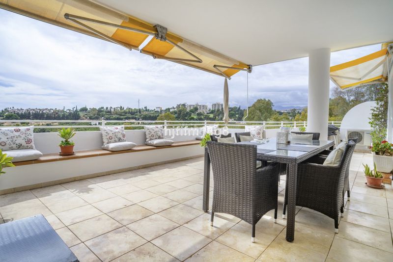 Foto b73a0eb1-6d4a-40dd-94eb-1b00bb5484d3. Piso en Guadalmina Alta Marbella