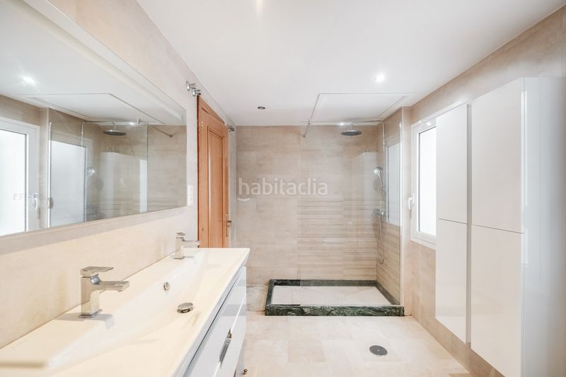 Foto 8ca63b26-174f-47d9-9f49-c481a5e1d7d0. Pis amb aparcament a La Carolina - Guadalpín Marbella