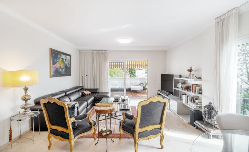 Foto dd14301b-f5ac-4c47-b21f-07381bbddb45. Pis amb aparcament a La Carolina - Guadalpín Marbella