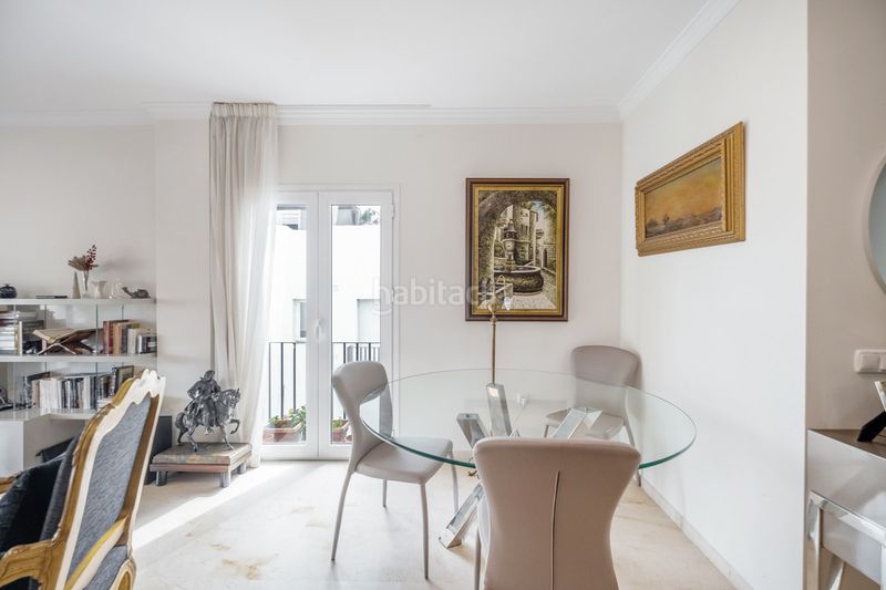 Foto 0ef723b3-bd85-49b6-84cd-50f15dfe7603. Piso en La Carolina - Guadalpín Marbella