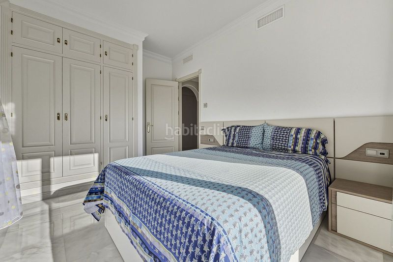Foto a0fa50d6-5ebb-48d9-aba1-afb887f0542d. Casa adossada amb aparcament a Guadalmina Alta Marbella