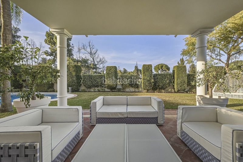 Foto c815b0cf-6ea7-4302-82fc-f7a50894616e. Casa adossada amb aparcament a Guadalmina Alta Marbella