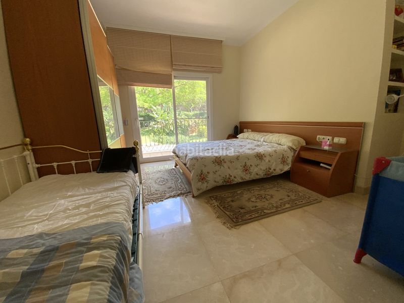 Foto 0ed66d97-fa48-44b7-a279-19cc5bf56931. Pis a Río Real Marbella