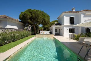 Semi detached house in Marbesa