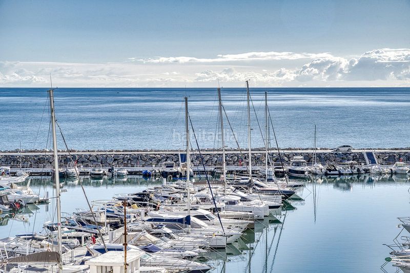 Foto fa14ef83-a482-4f79-9479-8bf2d595df43. Piso en Puerto Banús Marbella
