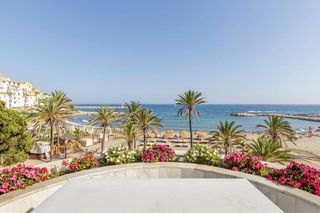 Flat in Puerto Banús