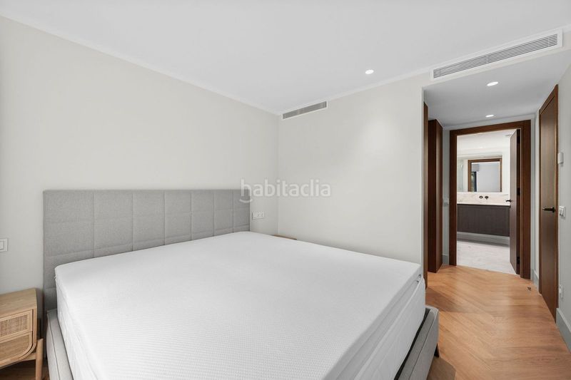 Foto 8fa1f1f9-3555-4fd3-8858-18641f571b37. Piso en Las Brisas Marbella