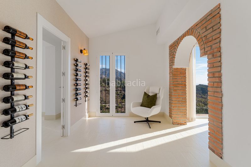 Foto 81896393-4016-46f9-a8e1-1c650d286847. Casa adossada a El Madroñal Benahavís