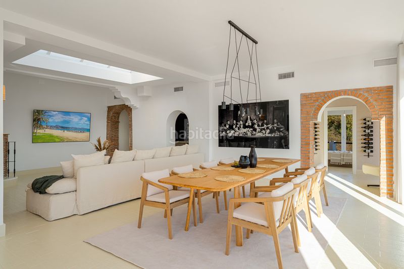 Foto a1aed92f-35b7-45d4-8323-30fa67d5d63f. Casa adossada a El Madroñal Benahavís