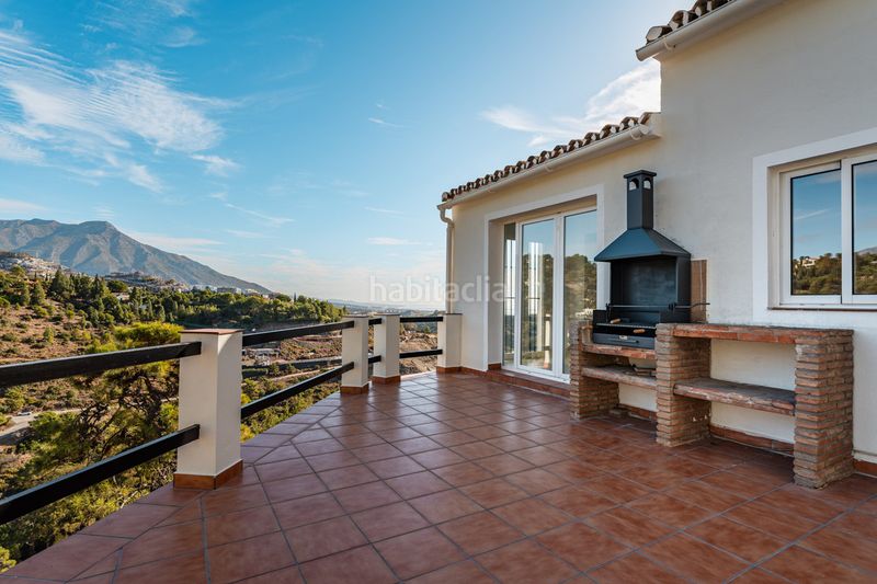 Foto bf5aca3c-3557-4335-84a5-0e76ef9768bd. Casa adossada a El Madroñal Benahavís