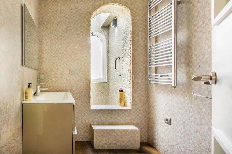 Foto 372cd637-668d-4ec2-8e3a-eb6f02bd2310. Casa adosada en Las Brisas Marbella