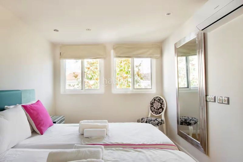 Foto 4b96bd18-fa72-4dbf-9617-e9ac1b15a05d. Casa adosada en Las Brisas Marbella