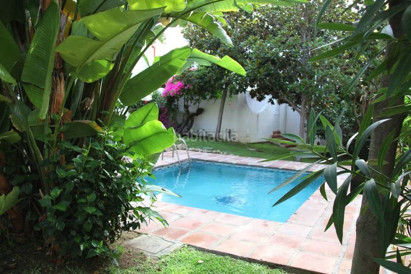 Foto 966c31d5-be55-4657-ac47-6048aa3665cb. Casa adosada en Las Brisas Marbella