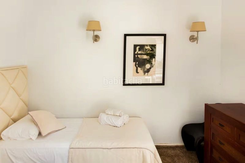 Foto bc0d9ac8-e0c1-42f8-94d0-4ba926a23a08. Casa adosada en Las Brisas Marbella
