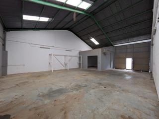 Nau industrial en La Banda - Campo de Ftbol. Nave en el torno