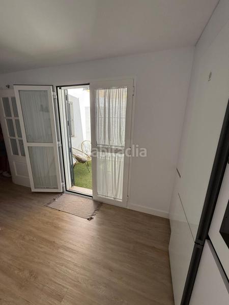 Foto 3876c8fc-0fd8-4ce4-bc83-adf66011beb9. Casa adossada a Núcleo urbano Chiclana de la Frontera