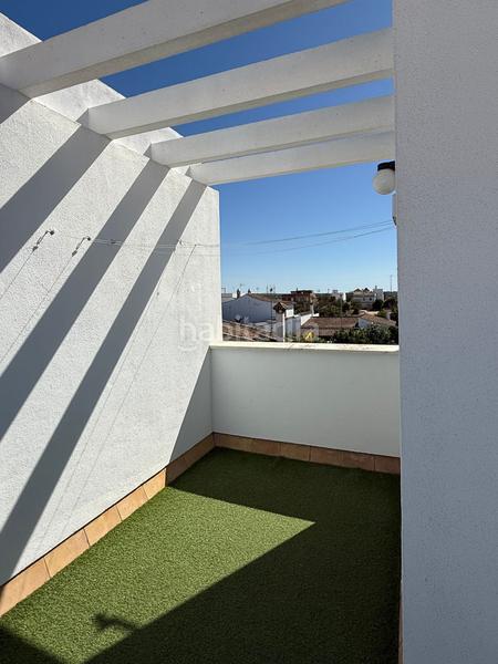 Foto 7e8030ca-b5e0-489c-88c4-e048f6f5517c. Casa adossada a Núcleo urbano Chiclana de la Frontera