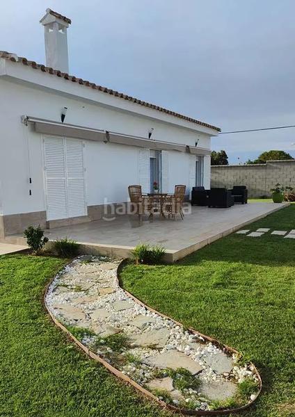 Foto 330a9b0c-547b-4907-94c2-281c5f5baa9e. Casa chalet en el palillejo en Las Lagunas - Campano Chiclana de la Frontera
