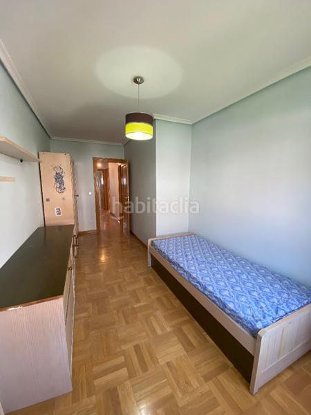 Foto 9a5e1878-49ae-4772-9931-5513565a4e69. Casa a schiera con parcheggio in Villafría - La Ventilla - Castañares Burgos